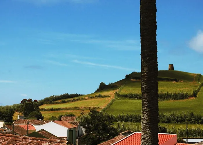 - Garden Pensión 3*